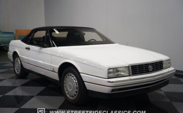 Cadillac-Allante-1992-Opaque-White-Charcoal-29