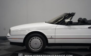 Cadillac-Allante-1992-Opaque-White-Charcoal-36
