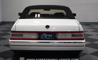 Cadillac-Allante-1992-Opaque-White-Charcoal-38