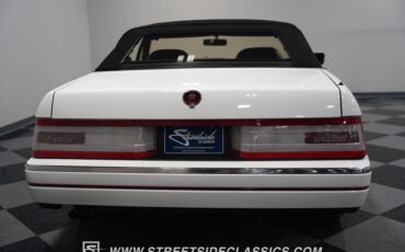 Cadillac-Allante-1992-Opaque-White-Charcoal-40