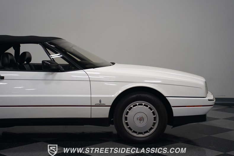Cadillac-Allante-1992-Opaque-White-Charcoal-44