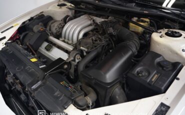 Cadillac-Allante-1992-Opaque-White-Charcoal-48