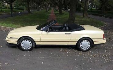 Cadillac-Allante-1993-Pearl-Flax-Yellow-1