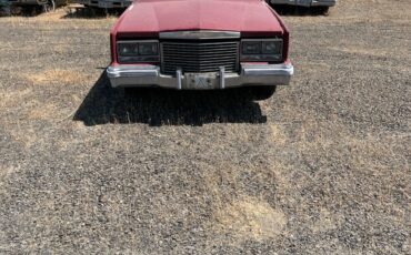 Cadillac-Biarritz-1976-2
