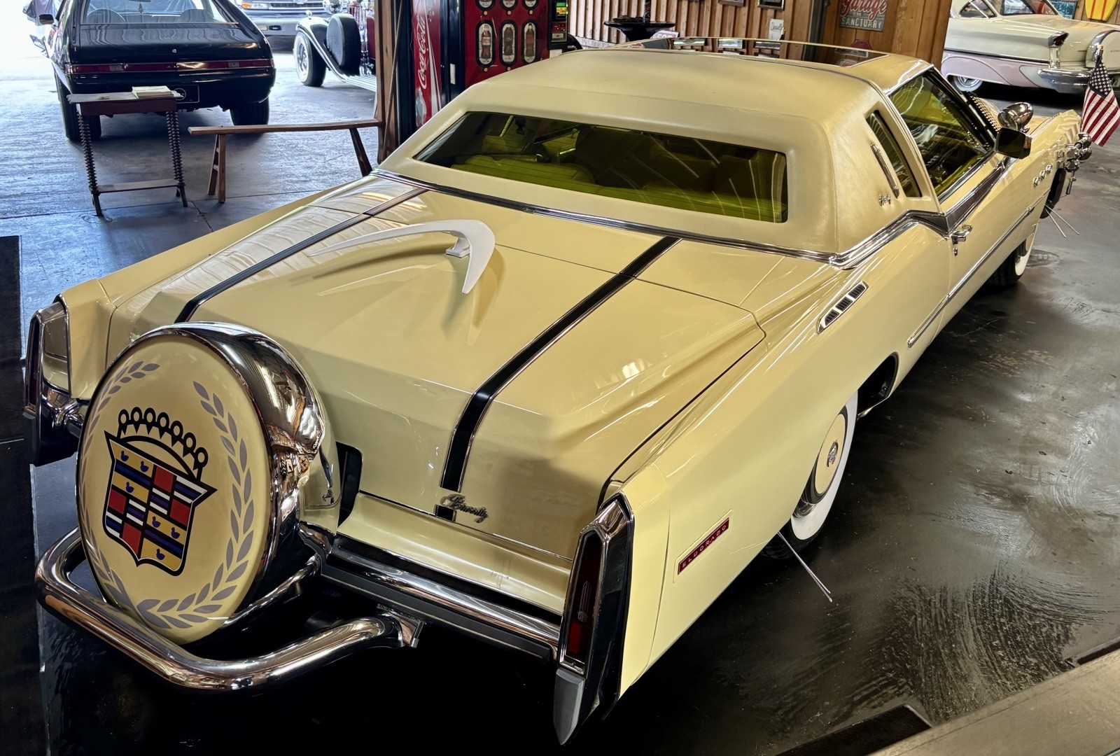 Cadillac-Biarritz-1978-6
