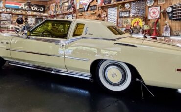 Cadillac-Biarritz-1978-9