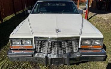 Cadillac-Brougham-1987-8