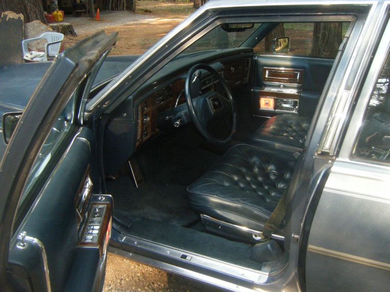 Cadillac-Brougham-1987-Blue-Blue-7