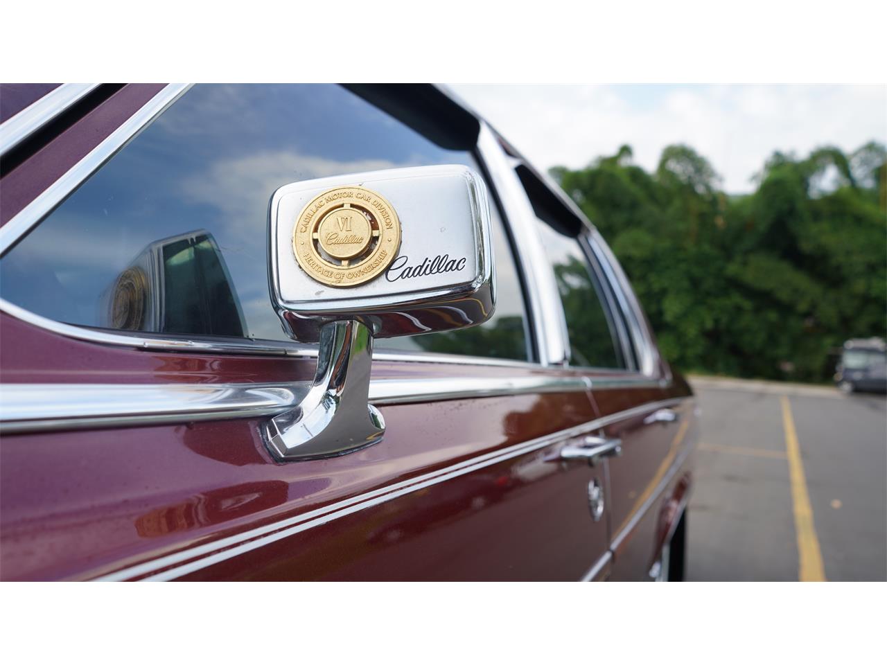Cadillac-Brougham-1988-Apple-Red-Red-4