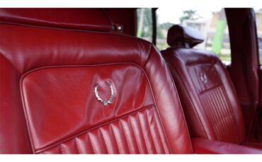 Cadillac-Brougham-1988-Apple-Red-Red-9