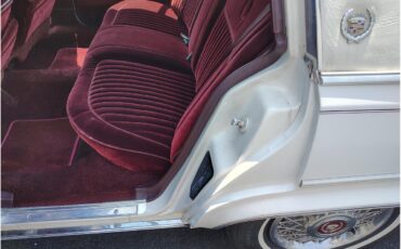 Cadillac-Brougham-1988-White-Maroon-14