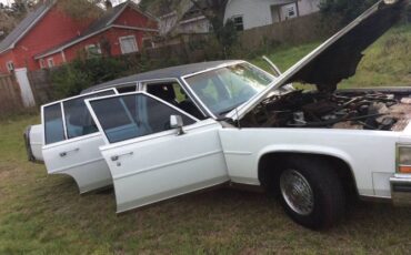 Cadillac-Brougham-1989-16