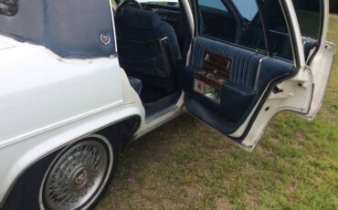 Cadillac-Brougham-1989-4