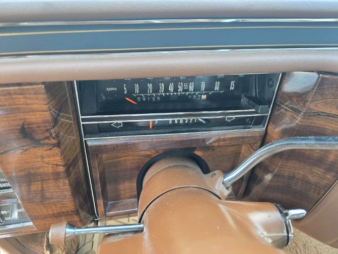 Cadillac-Brougham-1989-Cotillion-White-Beechwood-Leather-12