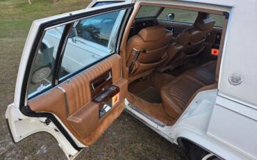 Cadillac-Brougham-1989-Cotillion-White-Beechwood-Leather-19