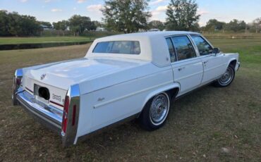 Cadillac-Brougham-1989-Cotillion-White-Beechwood-Leather-2