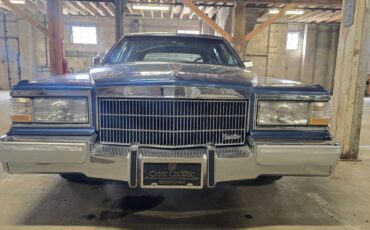 Cadillac-Brougham-delegance-1992-blue-1