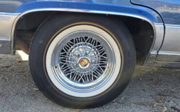 Cadillac-Brougham-delegance-1992-blue-5