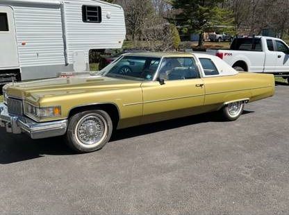 Cadillac-Calais-1975-5