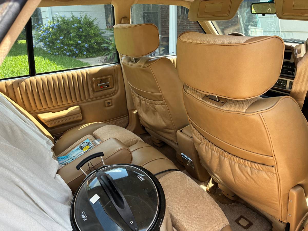 Cadillac-Cimarron-1985-4