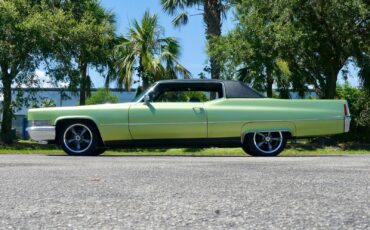 Cadillac-Coupe-DeVille-1970-Coupe-11