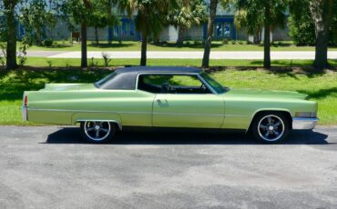 Cadillac-Coupe-DeVille-1970-Coupe-21