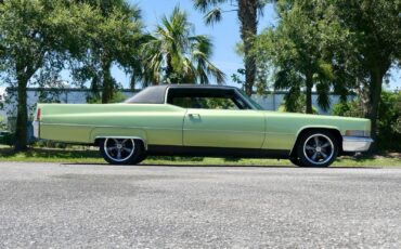 Cadillac-Coupe-DeVille-1970-Coupe-22
