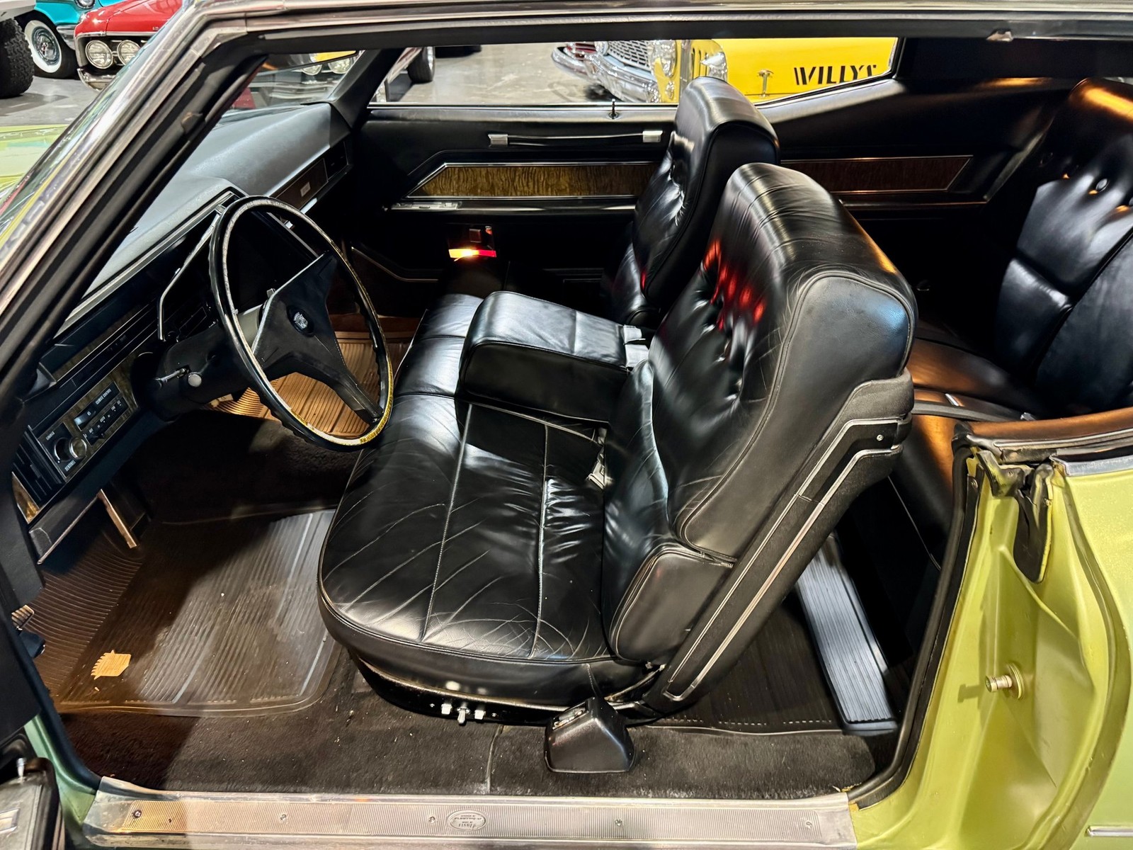 Cadillac-Coupe-DeVille-1970-Coupe-3