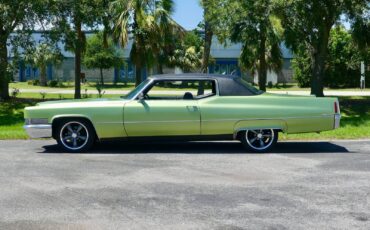 Cadillac-Coupe-DeVille-1970-Coupe-9