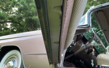Cadillac-Coupe-Deville-1960-Coupe-24