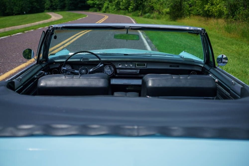 Cadillac-Coupe-Deville-Convertible-1966-Convertible-11