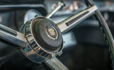 Cadillac-Coupe-Deville-Convertible-1966-Convertible-18