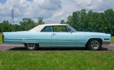 Cadillac-Coupe-Deville-Convertible-1966-Convertible-4