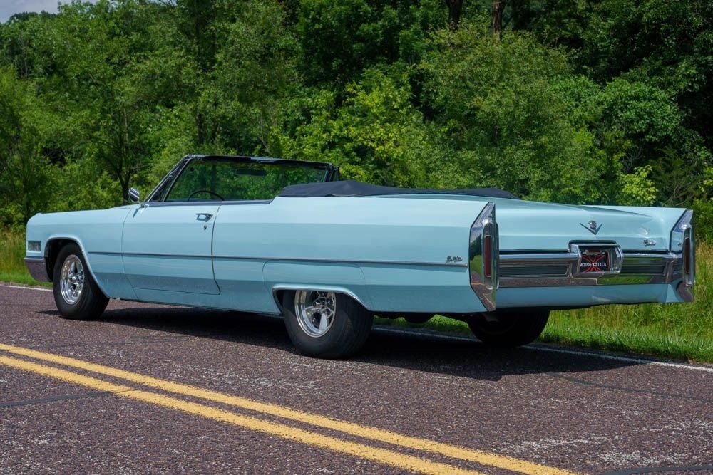 Cadillac-Coupe-Deville-Convertible-1966-Convertible-7