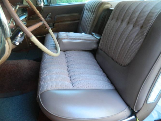 Cadillac-Coupe-deville-1959-2