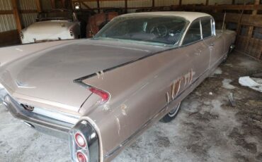Cadillac-Coupe-deville-1960-14