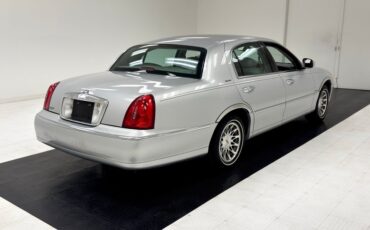 Cadillac-Coupe-deville-1976-2