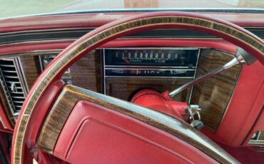 Cadillac-Coupe-deville-1977-11