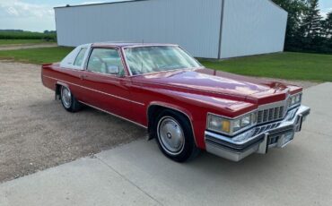 Cadillac-Coupe-deville-1977-21