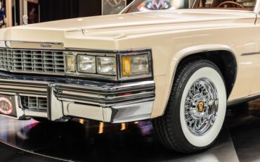 Cadillac-Coupe-deville-1977-Bimini-Beige-Beige-30