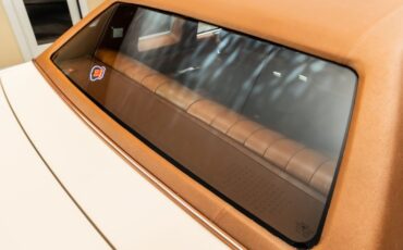 Cadillac-Coupe-deville-1977-Bimini-Beige-Beige-40
