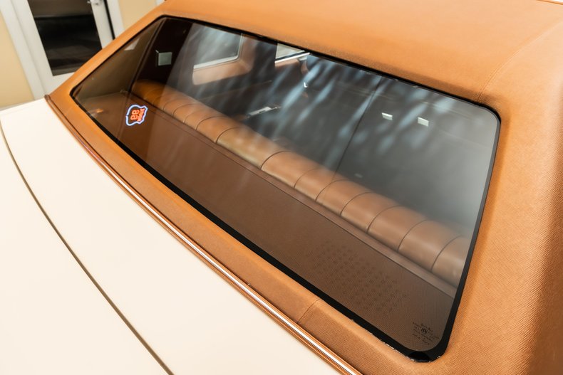 Cadillac-Coupe-deville-1977-Bimini-Beige-Beige-40