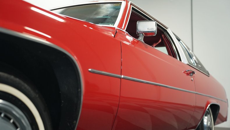 Cadillac-Coupe-deville-1979-Red-Red-25