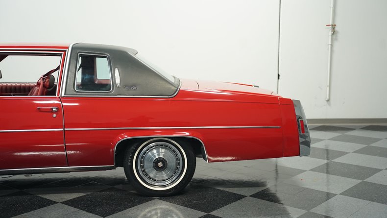 Cadillac-Coupe-deville-1979-Red-Red-27