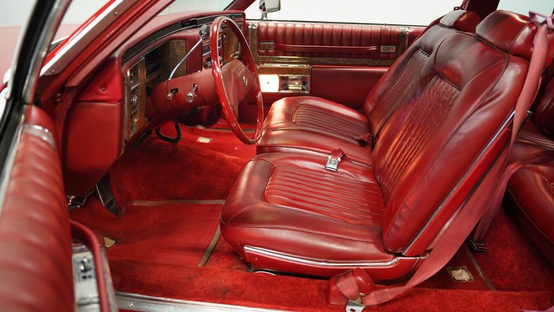 Cadillac-Coupe-deville-1979-Red-Red-38
