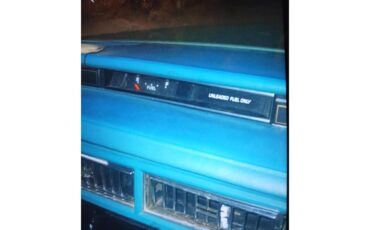Cadillac-Coupe-deville-1979-Teal-Teal-22