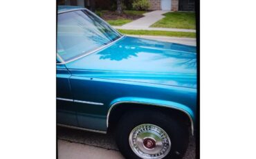 Cadillac-Coupe-deville-1979-Teal-Teal-25