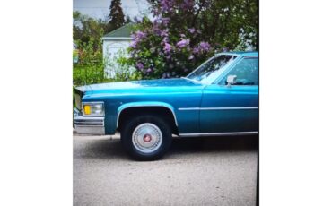 Cadillac-Coupe-deville-1979-Teal-Teal-9