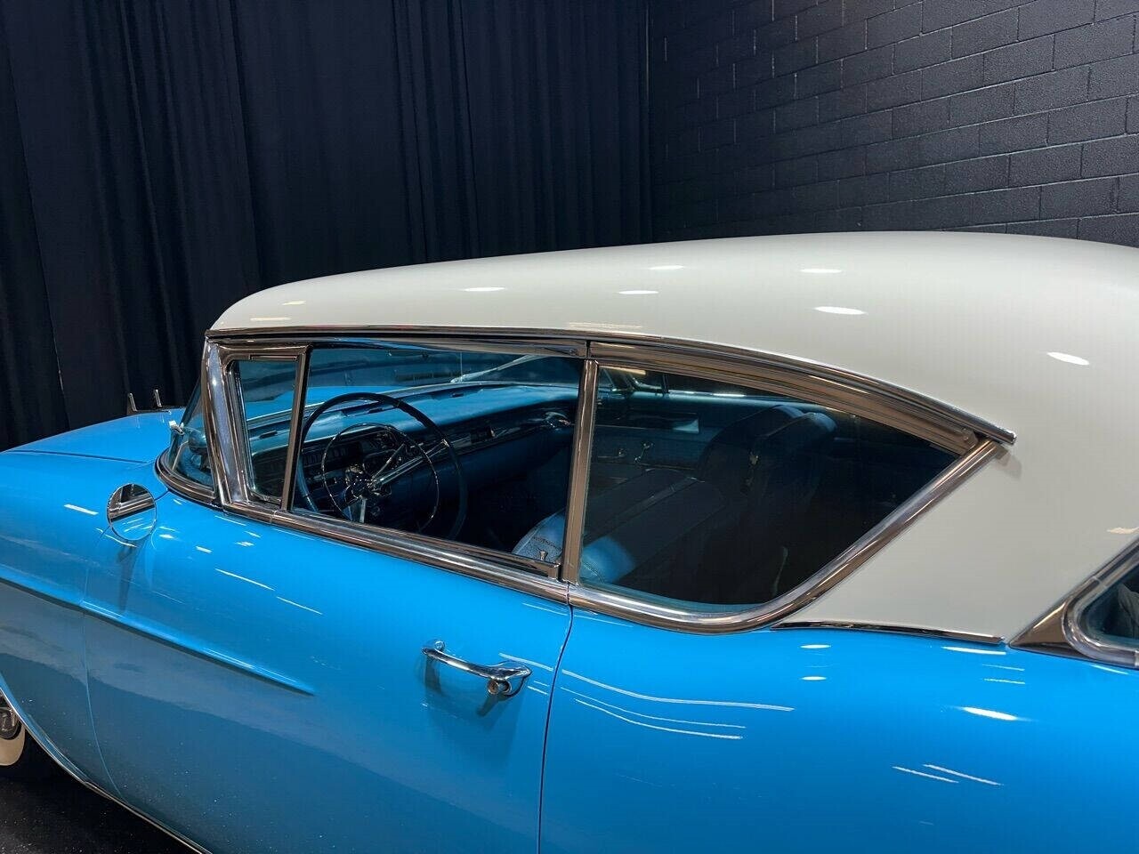 Cadillac-DeVille-1957-Coupe-26