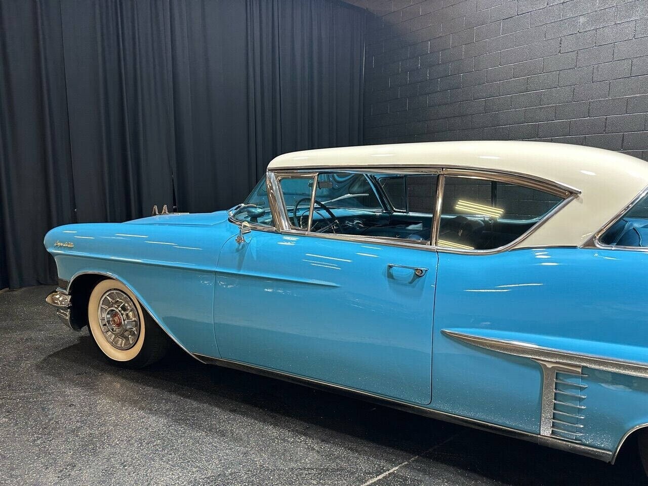 Cadillac-DeVille-1957-Coupe-27